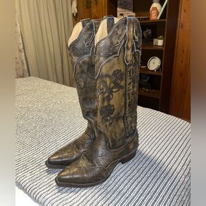 Stetson snipped toe boots